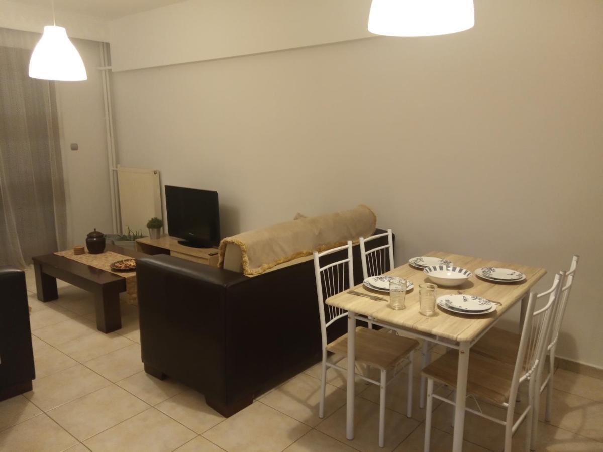 Isavrou Apartment Komotiní Exteriér fotografie